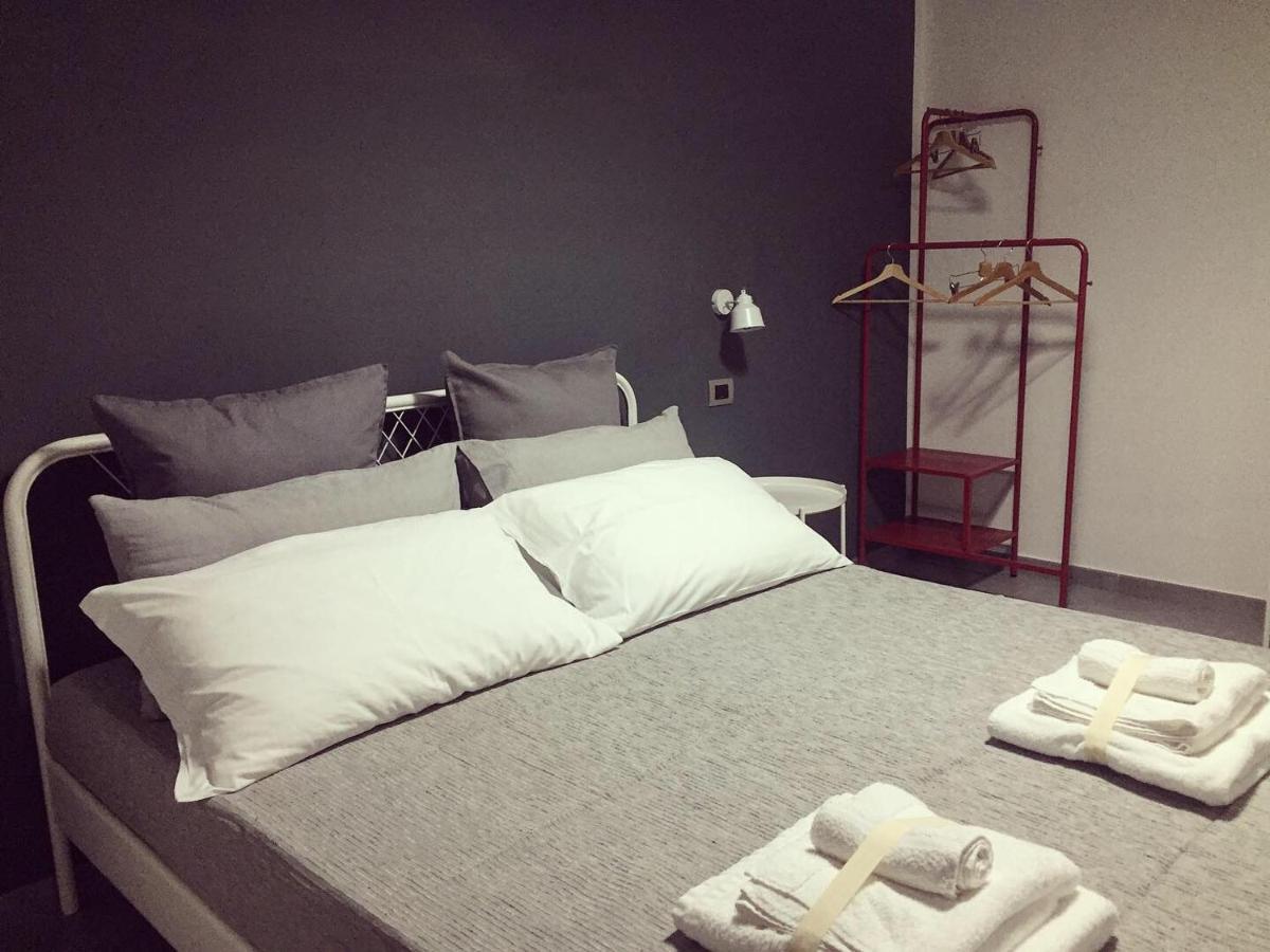 Zia Franca Bed&Breakfast ซาแลร์โน ภายนอก รูปภาพ