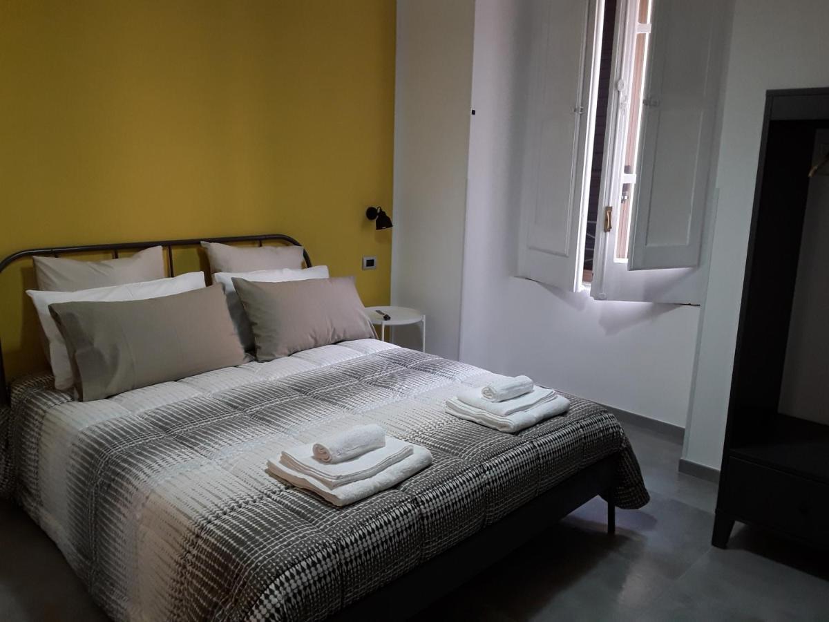 Zia Franca Bed&Breakfast ซาแลร์โน ภายนอก รูปภาพ